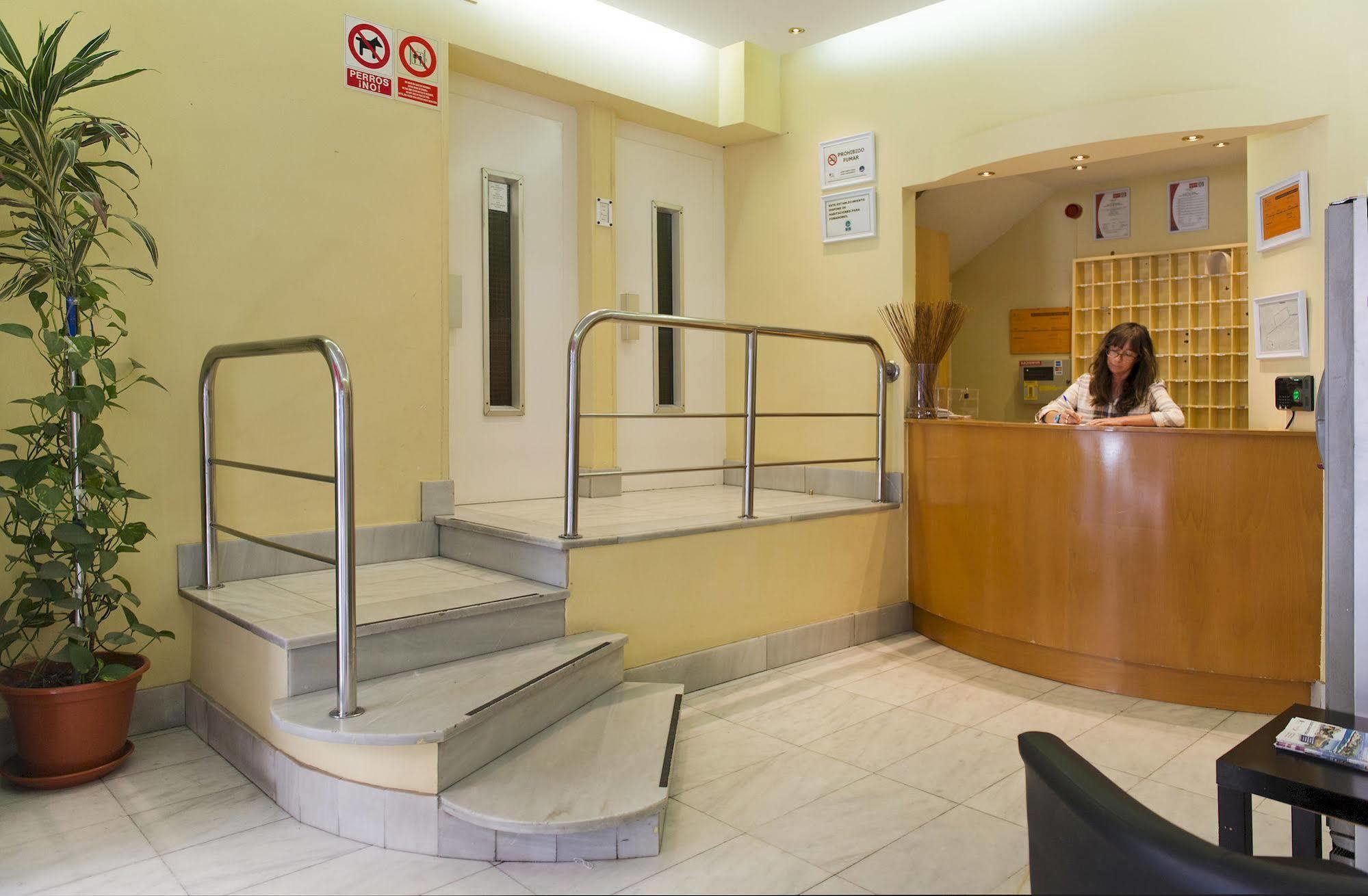 Estudios Aranzazu Santander Buitenkant foto